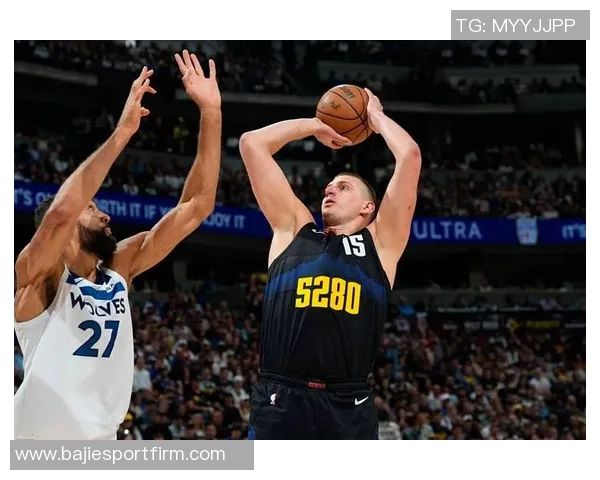 杜伦本赛季六度实现20分10篮板成就与约基奇字母哥并列联盟第一